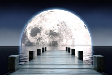 Liza Narayan - Full Moon - Jetty View