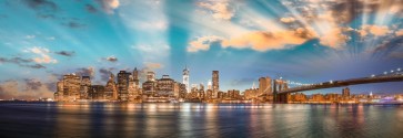 Robert Amar - Sunrays over Brooklyn Bridge, Manhattan  