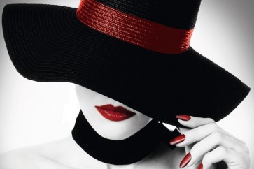 Red Lady - Hat and Nails