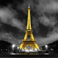 Marie-Louise Hilaire - Paris - Eiffel Tower - Yellow At Dusk