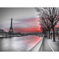 Assaf Frank - The river Seine and the Eiffel tower at dusk