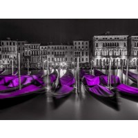Assaf Frank - Night shot of grand canal with illuminated buildings and gondolas, Venice, Italy