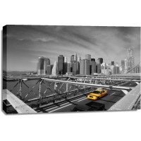 New York - Yellow Taxi On Brooklyn Bridge