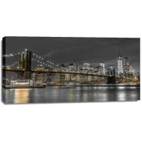 Assaf Frank - Brooklyn Bridge and lower Manhattan skyline at dusk, New York