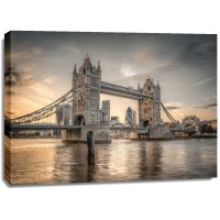 Assaf Frank - Famous Tower Bridge over River Thames, London, UK, FTBR-1827