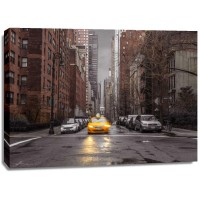 Assaf Frank - Streets of Manhattan with cars, New York City