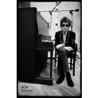 Bob Dylan - Piano  
