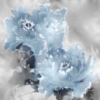 East Ruban Home - Flower Bloom On Silver I